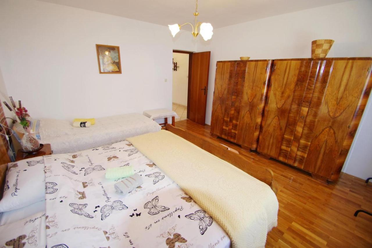 Apartment Ana 普拉 外观 照片